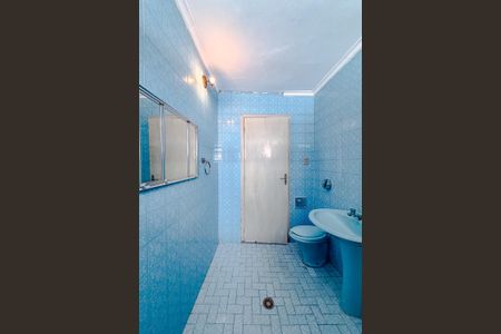 Casa à venda com 149m², 2 quartos e 2 vagas Casa à venda com 149m², 2 quartos e 2 vagasBanheiro