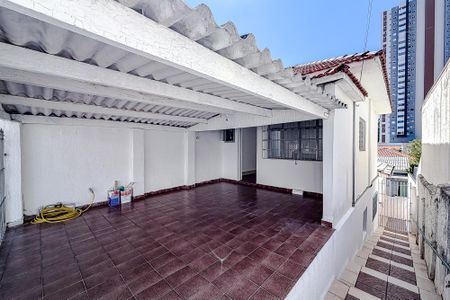 Casa à venda com 149m², 2 quartos e 2 vagas Casa à venda com 149m², 2 quartos e 2 vagasGaragem