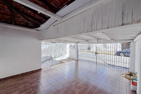 Casa à venda com 149m², 2 quartos e 2 vagas Casa à venda com 149m², 2 quartos e 2 vagasGaragem