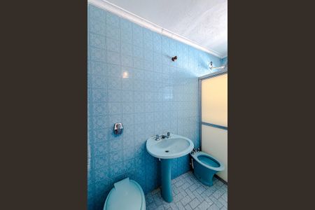 Casa à venda com 149m², 2 quartos e 2 vagas Casa à venda com 149m², 2 quartos e 2 vagasBanheiro
