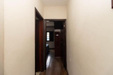 Casa à venda com 127m², 2 quartos e 2 vagasCorredor dos Quartos