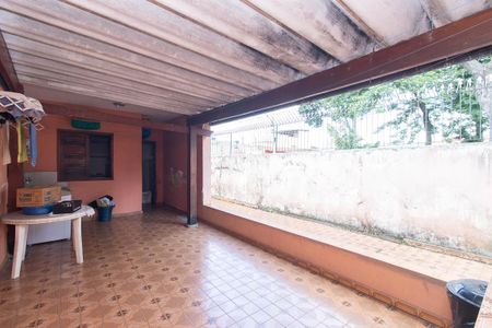Casa à venda com 127m², 2 quartos e 2 vagasQuintal e Área de Serviço