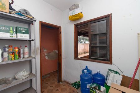 Casa à venda com 127m², 2 quartos e 2 vagasQuarto de Serviço