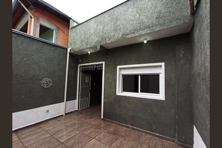 Casa à venda com 120m², 2 quartos e 1 vagaQuintal