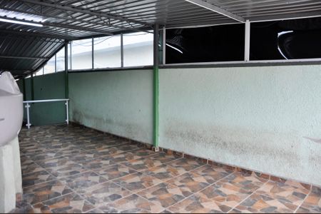 Casa à venda com 120m², 2 quartos e 1 vagaVaranda