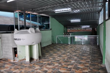 Casa à venda com 120m², 2 quartos e 1 vagaVaranda