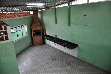 Casa à venda com 120m², 2 quartos e 1 vagaÁrea da Churrasqueira e Lavanderia 