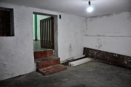 Casa à venda com 120m², 2 quartos e 1 vagaDepósito