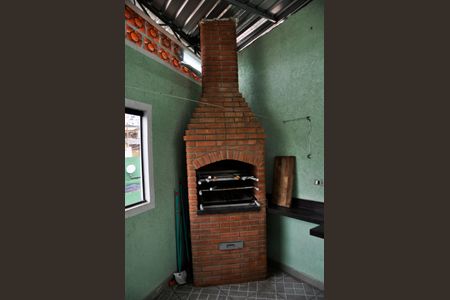 Casa à venda com 120m², 2 quartos e 1 vagaÁrea da Churrasqueira e Lavanderia 
