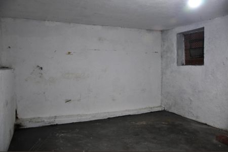 Casa à venda com 120m², 2 quartos e 1 vagaDepósito