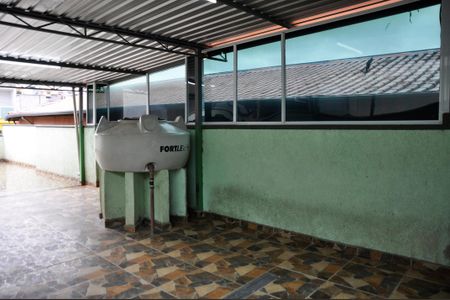 Casa à venda com 120m², 2 quartos e 1 vagaVaranda
