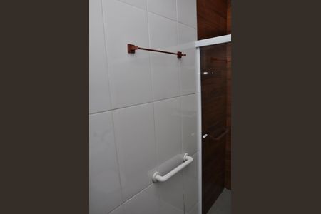 Casa à venda com 120m², 2 quartos e 1 vagaDetalhe - Banheiro Social