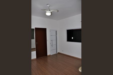 Casa à venda com 120m², 2 quartos e 1 vagaDetalhe - Sala