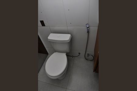 Casa à venda com 120m², 2 quartos e 1 vagaDetalhe - Banheiro Social