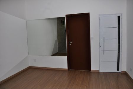 Detalhe - Sala de casa à venda com 2 quartos, 120m² em Vila Palmeiras, São Paulo