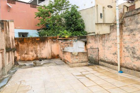 Casa para alugar com 140m², 3 quartos e sem vagaQuintal