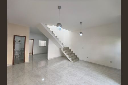 Casa de Condomínio para alugar com 3 quartos, 150m² em Jacarepaguá, Rio de Janeiro