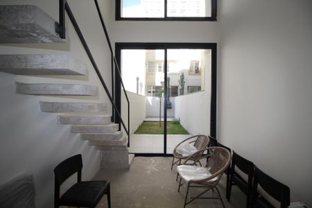 Apartamento à venda com 83m², 2 quartos e sem vagaSala