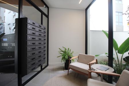 Apartamento à venda com 83m², 2 quartos e sem vagaHall social