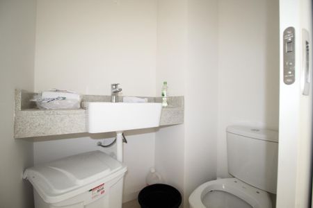 Apartamento à venda com 83m², 2 quartos e sem vagaLavabo