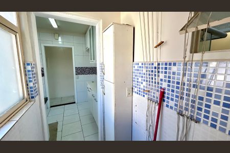 Apartamento à venda com 78m², 3 quartos e 1 vagaÁrea de Serviço