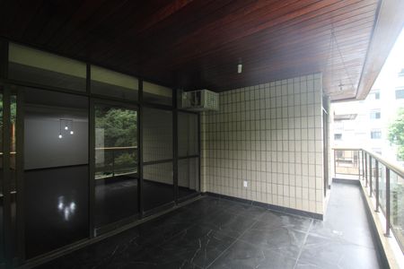 Sala - Varanda de apartamento para alugar com 4 quartos, 225m² em Freguesia (jacarepaguá), Rio de Janeiro