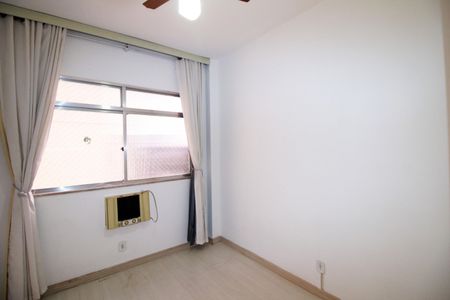 Apartamento para alugar com 96m², 3 quartos e 1 vagaQuarto 2