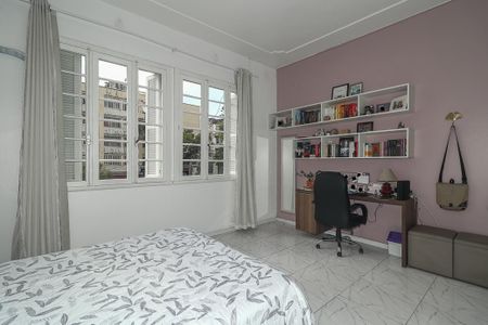 Apartamento à venda com 67m², 2 quartos e sem vagaQuarto