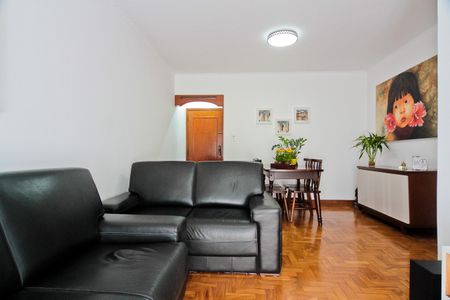 Apartamento para alugar com 70m², 2 quartos e 1 vagaSala
