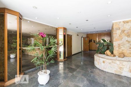 Apartamento para alugar com 70m², 2 quartos e 1 vagaHall