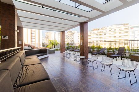 Apartamento para alugar com 47m², 1 quarto e 1 vaga Apartamento para alugar com 47m², 1 quarto e 1 vagaLounge