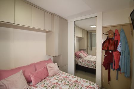 Apartamento à venda com 65m², 3 quartos e 1 vagaQuarto 2