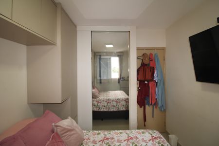 Apartamento à venda com 65m², 3 quartos e 1 vagaQuarto 2