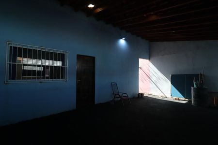 Casa para alugar com 65m², 2 quartos e 2 vagasGaragem