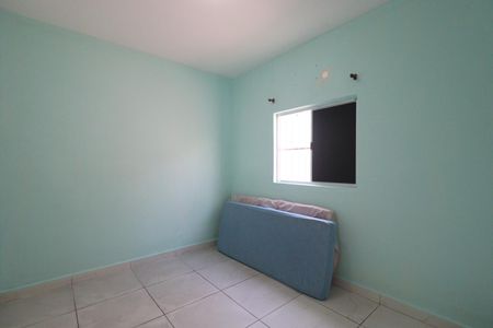 Casa para alugar com 65m², 2 quartos e 2 vagasSuíte 