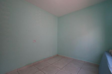 Casa para alugar com 65m², 2 quartos e 2 vagasSuíte 