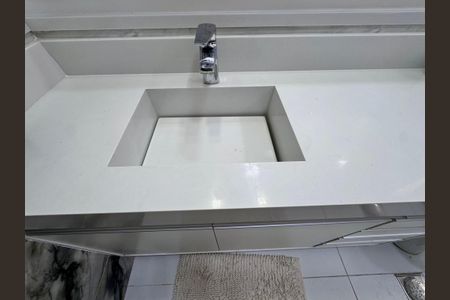 Apartamento para alugar com 240m², 3 quartos e 3 vagas Apartamento para alugar com 240m², 3 quartos e 3 vagasSuíte 3 - Banheiro