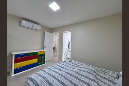 Apartamento para alugar com 240m², 3 quartos e 3 vagas Apartamento para alugar com 240m², 3 quartos e 3 vagasSuíte 3