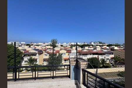 Apartamento para alugar com 240m², 3 quartos e 3 vagas Apartamento para alugar com 240m², 3 quartos e 3 vagasÁrea externa