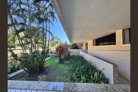 Apartamento para alugar com 240m², 3 quartos e 3 vagas Apartamento para alugar com 240m², 3 quartos e 3 vagasÁrea comum