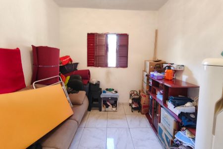 Casa à venda com 97m², 2 quartos e 5 vagasQuarto 2