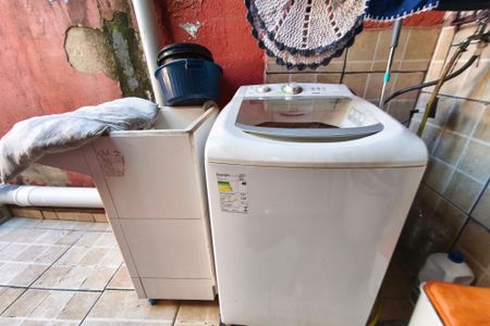 Casa à venda com 97m², 2 quartos e 5 vagasÁrea de Serviço