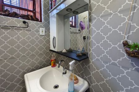 Casa à venda com 97m², 2 quartos e 5 vagasBanheiro