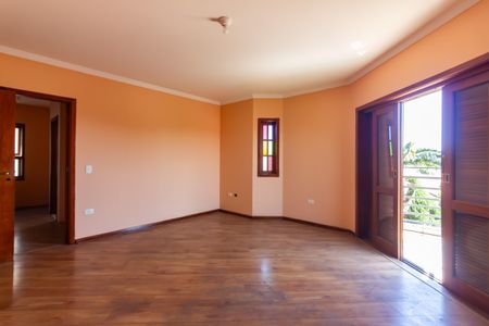 Casa para alugar com 280m², 5 quartos e 4 vagas Casa para alugar com 280m², 5 quartos e 4 vagasSuíte