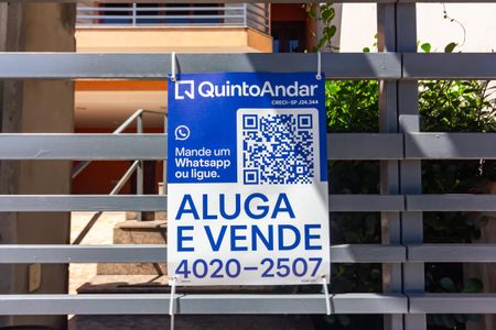 Casa para alugar com 280m², 5 quartos e 4 vagas Casa para alugar com 280m², 5 quartos e 4 vagasPlaca