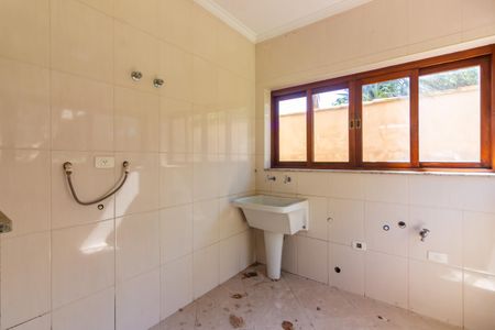 Casa para alugar com 280m², 5 quartos e 4 vagas Casa para alugar com 280m², 5 quartos e 4 vagasÁrea de Serviço