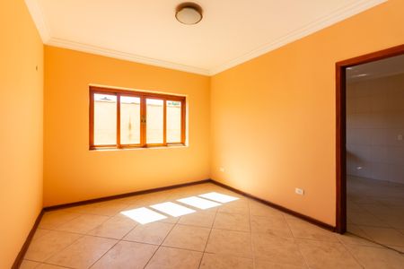 Casa para alugar com 280m², 5 quartos e 4 vagas Casa para alugar com 280m², 5 quartos e 4 vagasSala