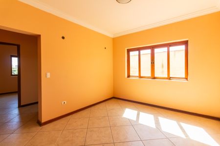 Sala  de casa para alugar com 5 quartos, 280m² em City Bussocaba, Osasco