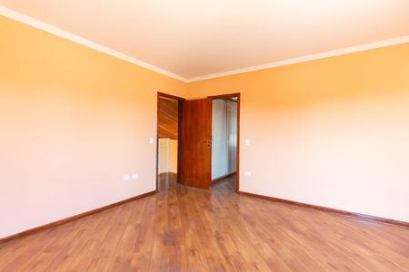 Casa para alugar com 280m², 5 quartos e 4 vagas Casa para alugar com 280m², 5 quartos e 4 vagasSuíte