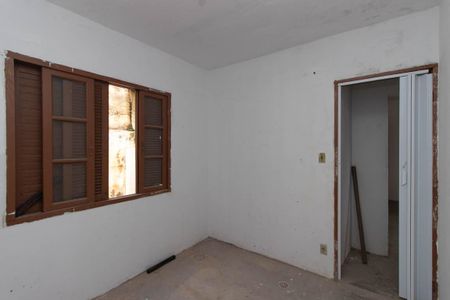 Casa à venda com 300m², 5 quartos e 2 vagasQuarto 1 Casa 3